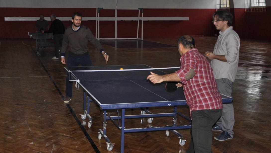 24 Kasım Öğretmenler Günü Etkinlikleri  Kapsamında Masa Tenisi Turnuvası Gerçekleştirildi
