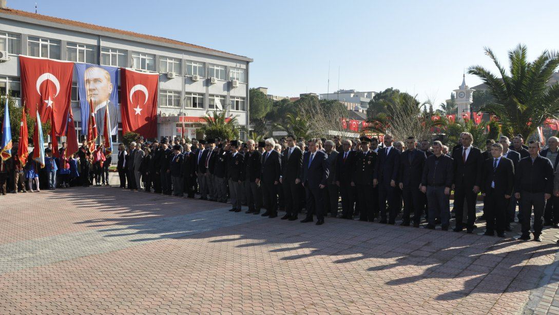 18 Mart Çanakkale Zaferi ve Şehitleri Anma Günü´nde İlçemizde Çelenk Sunma Töreni Gerçekleştirildi