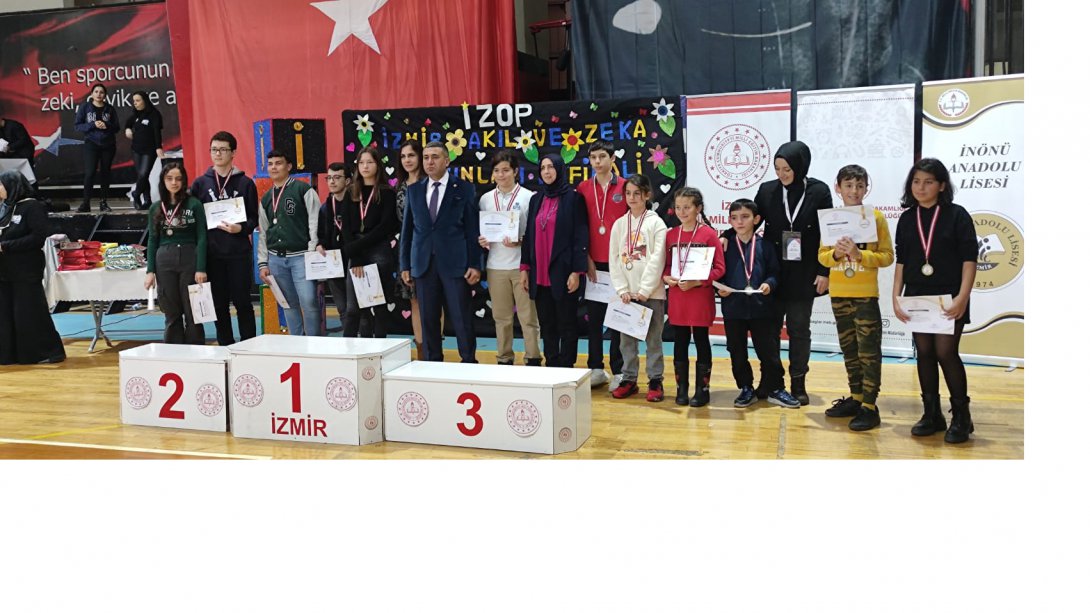 İzmir İl Milli Eğitim Müdürlüğünün düzenlemiş olduğu İzmir Geneli Akıl ve Zeka Oyunları Turnuvasında 3 öğrencimiz derece alarak ilçemizi gururlandırmıştır.